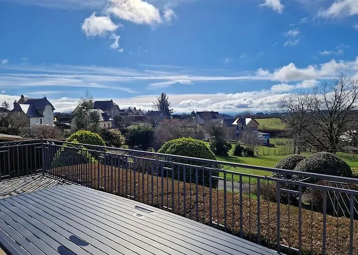 La Maison De Famille